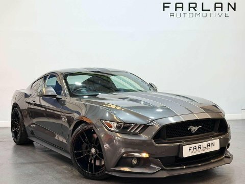 Ford Mustang 5.0 V8 Gt #1