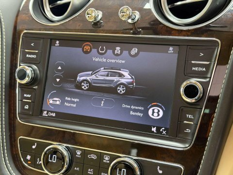 Bentley Bentayga Azure 3.0 V6 Hybrid Azure  #52