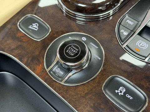 Bentley Bentayga Azure 3.0 V6 Hybrid Azure  #65