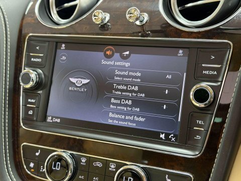Bentley Bentayga Azure 3.0 V6 Hybrid Azure  #57