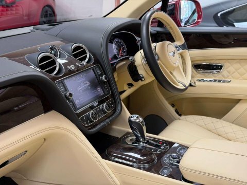 Bentley Bentayga Azure 3.0 V6 Hybrid Azure  #39