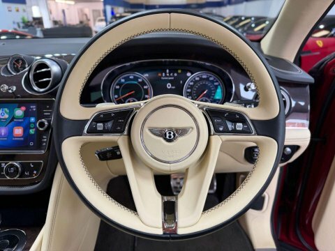 Bentley Bentayga Azure 3.0 V6 Hybrid Azure  #29