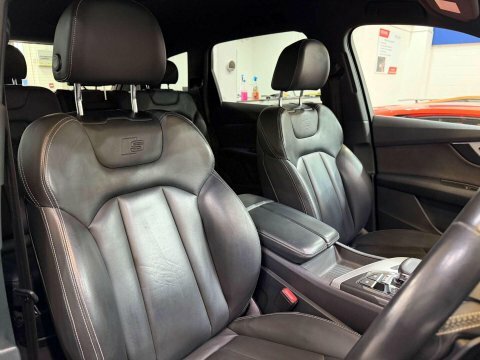 Audi SQ7 4.0 Tdi V8 Black #6