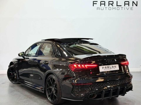 Audi RS3 2.5 Tfsi Vorsprung Black #5