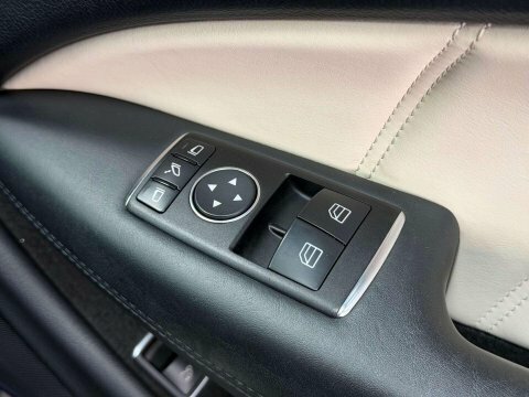 Mercedes-Benz C Class Premium 4Matic 4Wd  #47