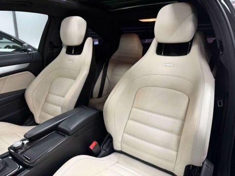 Mercedes-Benz C Class 6.3 C63 V8 Black #6