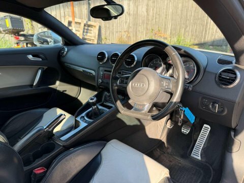Audi TT Coup- Black Edition 40 Tfsi 197 Ps S Tronic White #19
