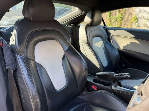 Audi TT 2.0 Tfsi Coupe White #2