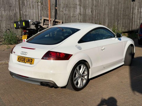 Audi TT 2.0 Tfsi Coupe White #3