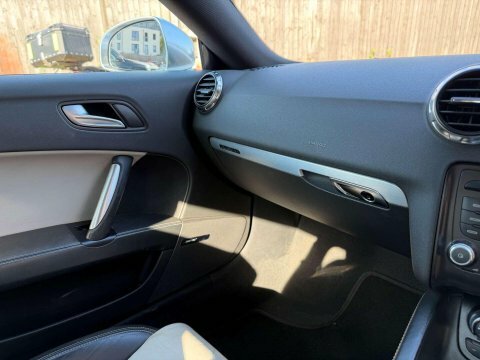 Audi TT Coup- Black Edition 40 Tfsi 197 Ps S Tronic White #13