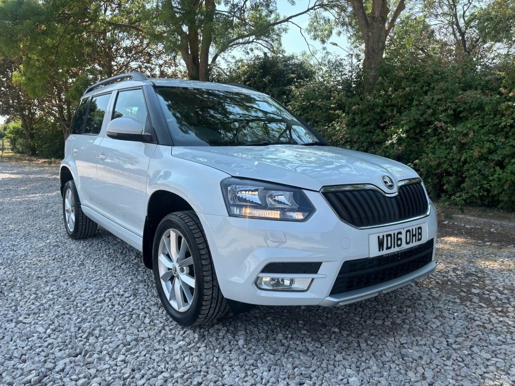 Skoda Yeti 1.2L Se White #3