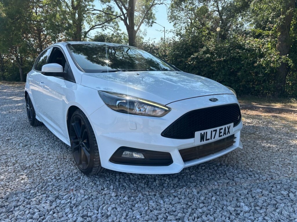 Ford Focus 2L St-3 White #3