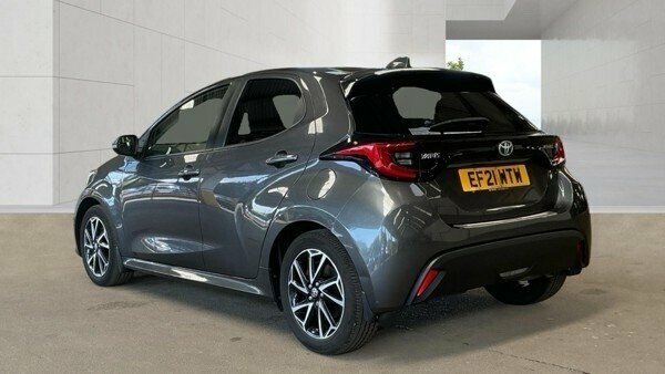 Toyota Yaris 1.5L Design Grey #5