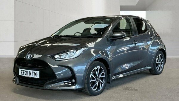 Toyota Yaris 1.5L Design Grey #4