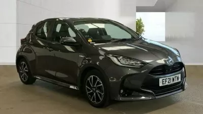 Toyota Yaris 1.5L Design EF21WTW Grey