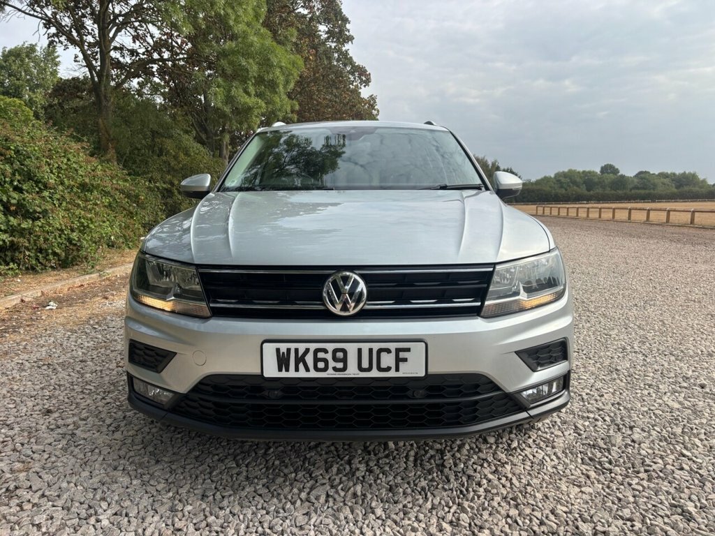 Volkswagen Tiguan 2L Match WK69UCF Silver #5