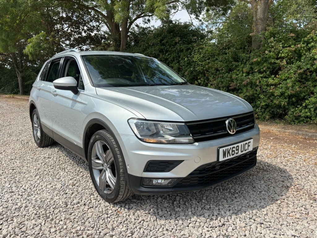 Volkswagen Tiguan 2L Match Silver