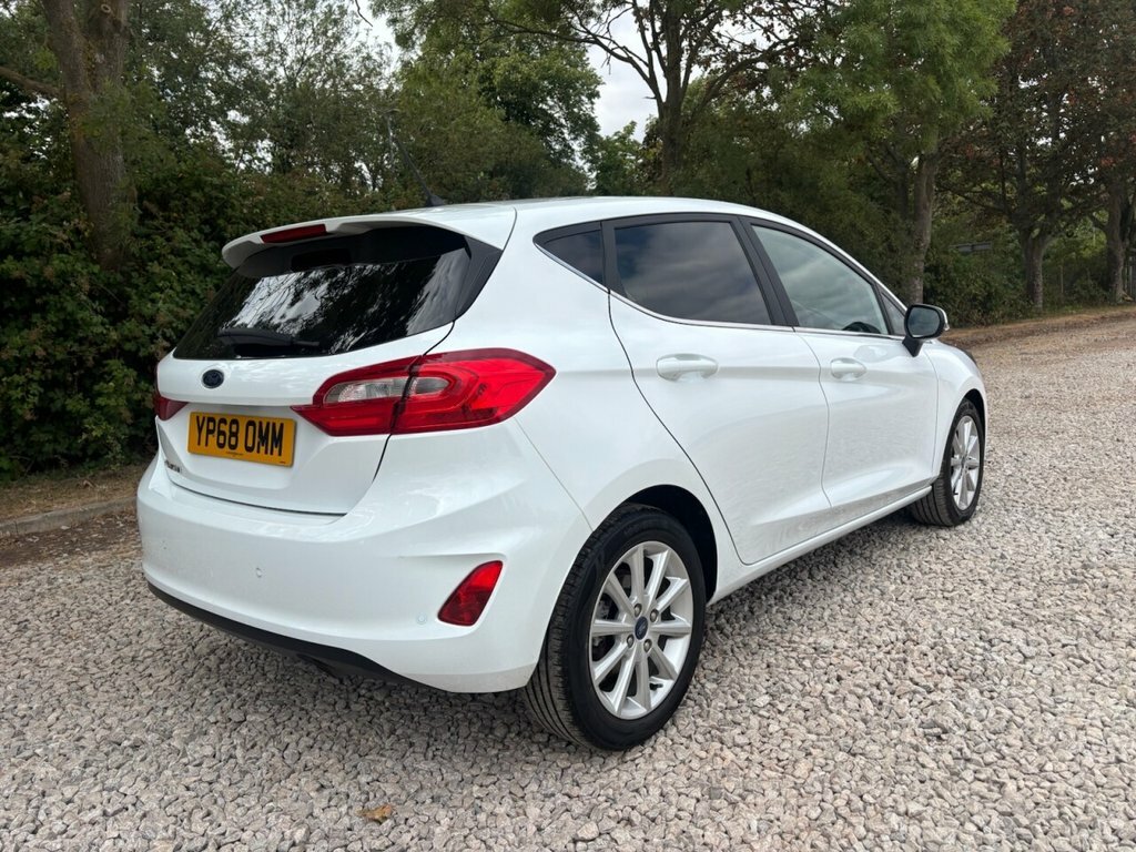 Ford Fiesta Hatchback YP68OMM White #6