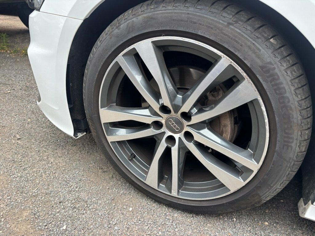 Audi A6 Avant 2L S Line White #6