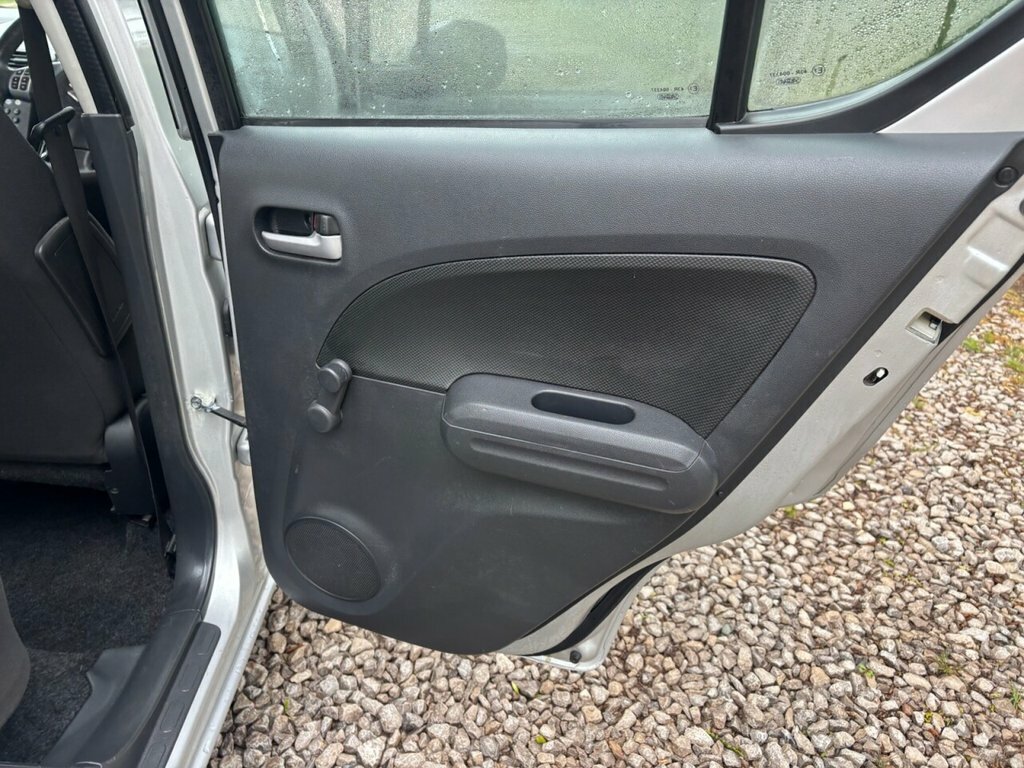 Suzuki Splash 1.2 Sz4 Mpv Euro 5 94 Ps Silver #17