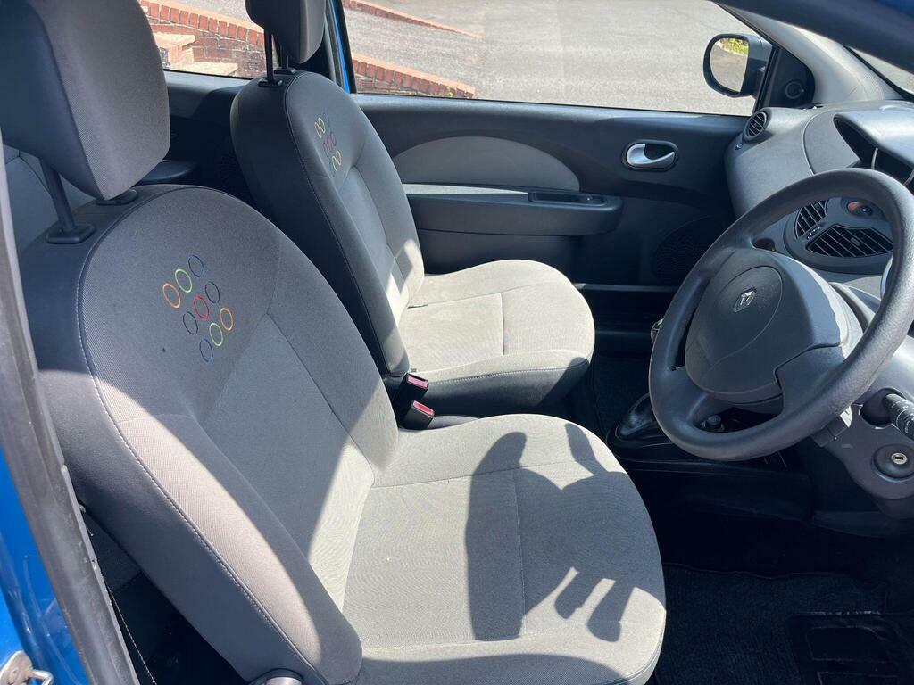 Renault Twingo Expression Black #21
