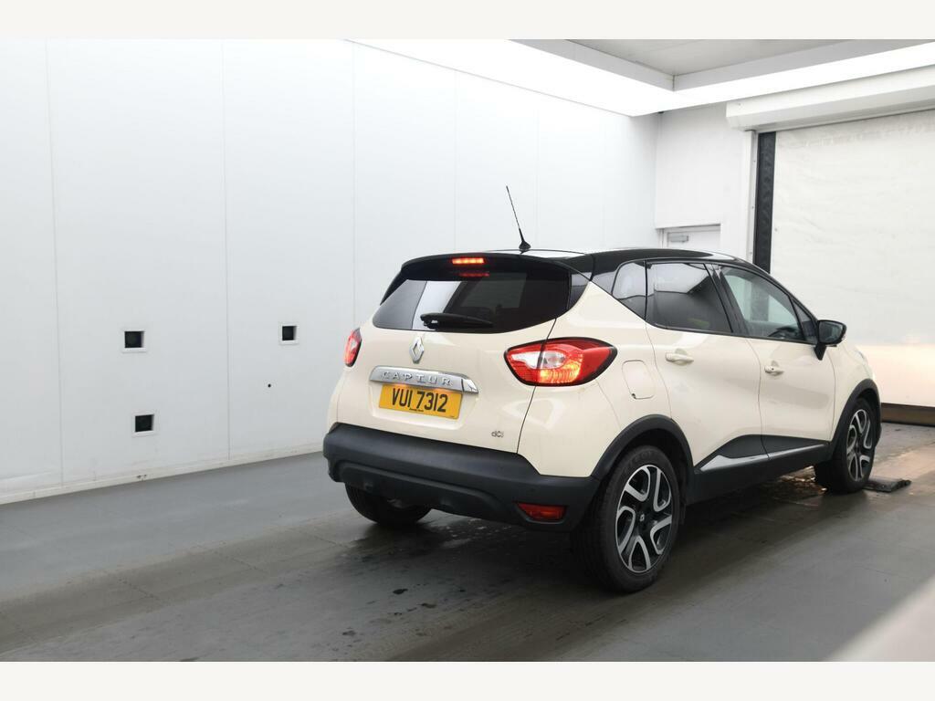 Renault Captur 1.2 Tce Energy Signature Nav Euro 6 Ss Red #4