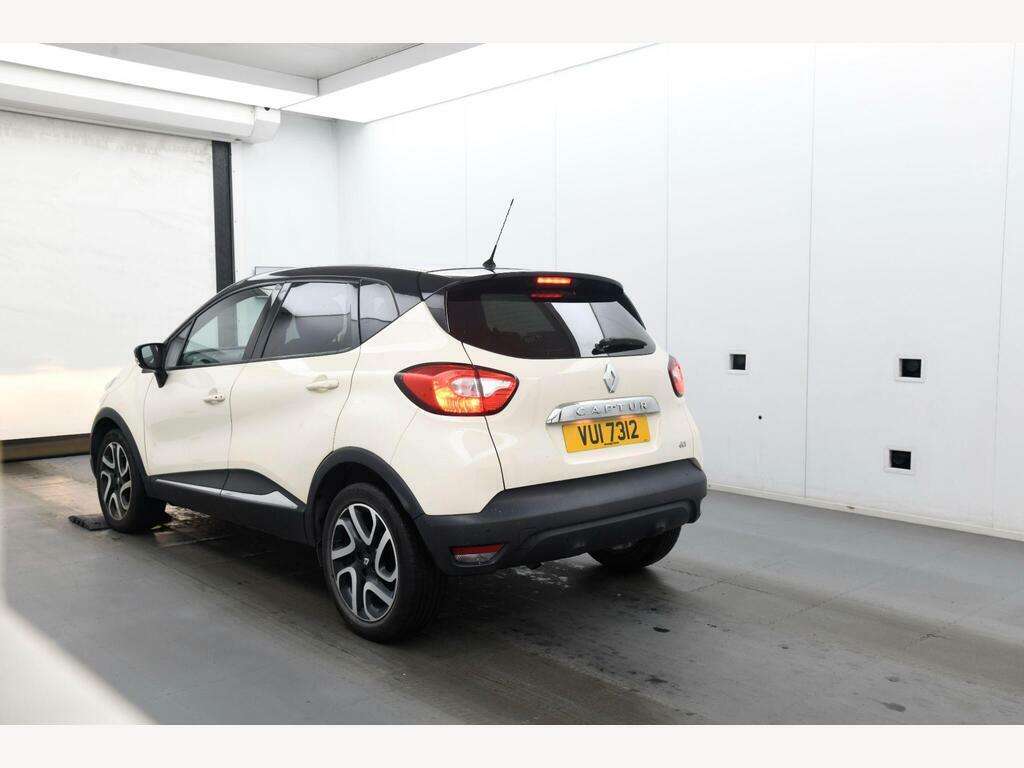 Renault Captur 1.2 Tce Energy Signature Nav Euro 6 Ss Red #3
