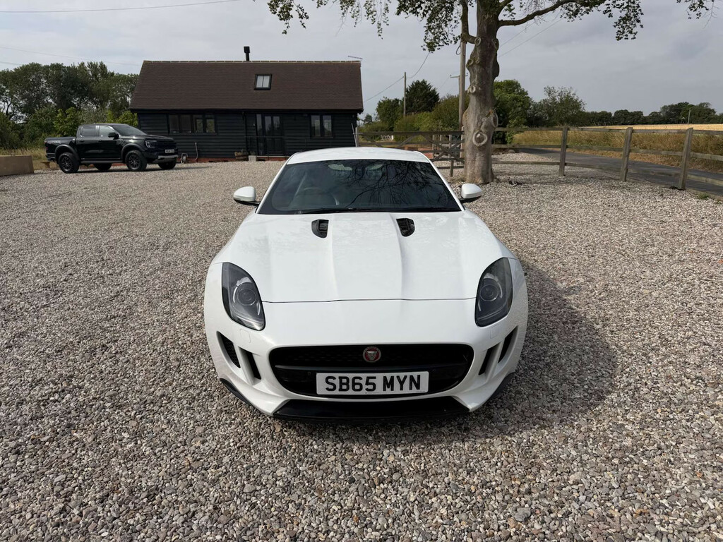Jaguar F-Type 3.0 F-type V6 Coupe White #5