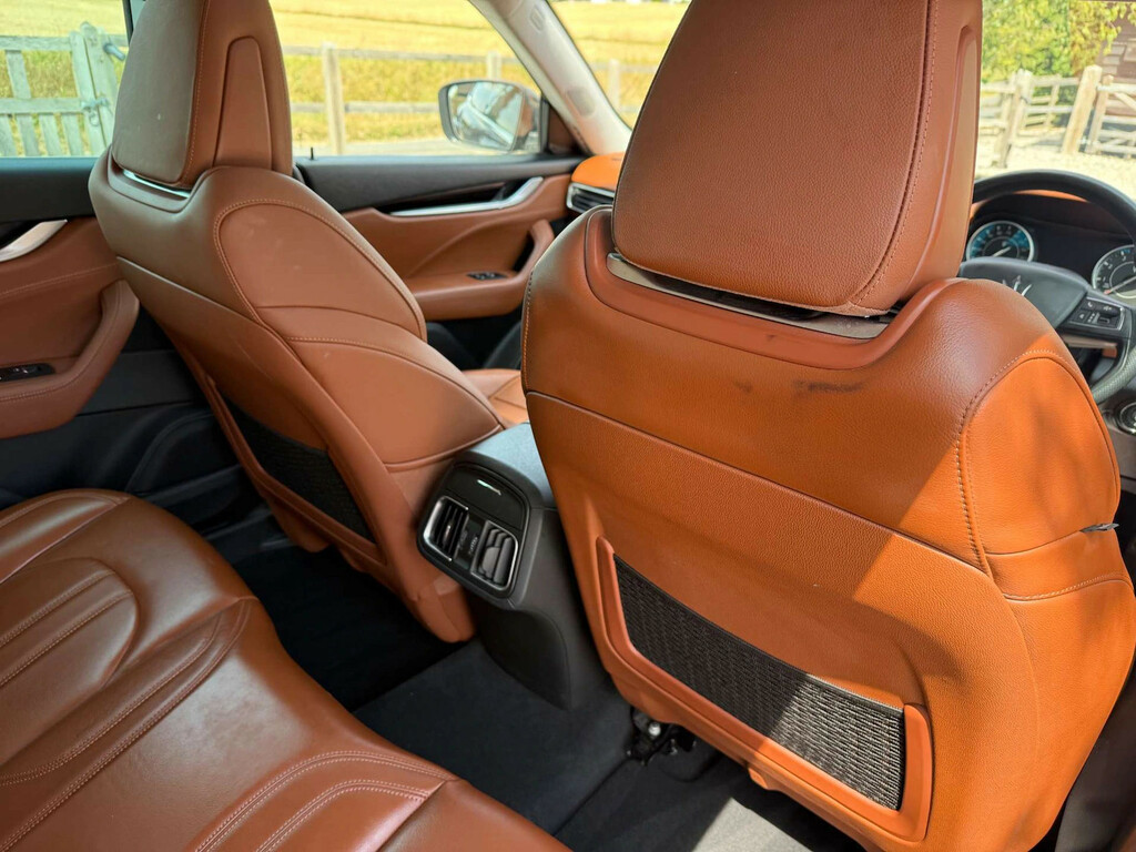 Maserati Levante Modena  #15