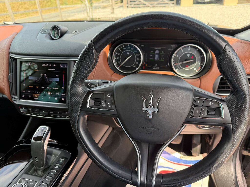 Maserati Levante Modena  #19