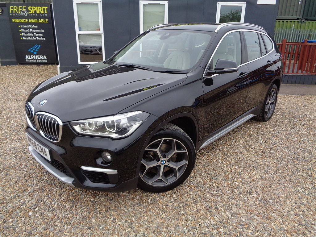 BMW X1 18I Xline Blue #4