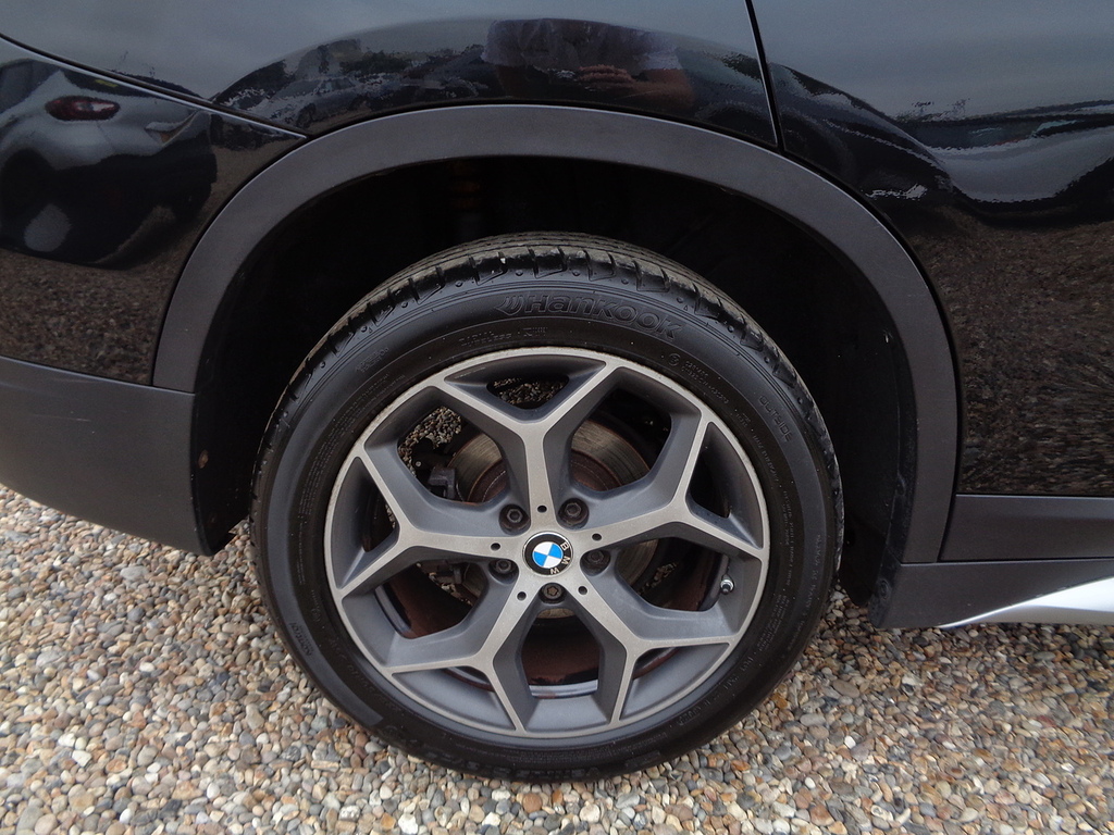 BMW X1 2L Xline Silver #32