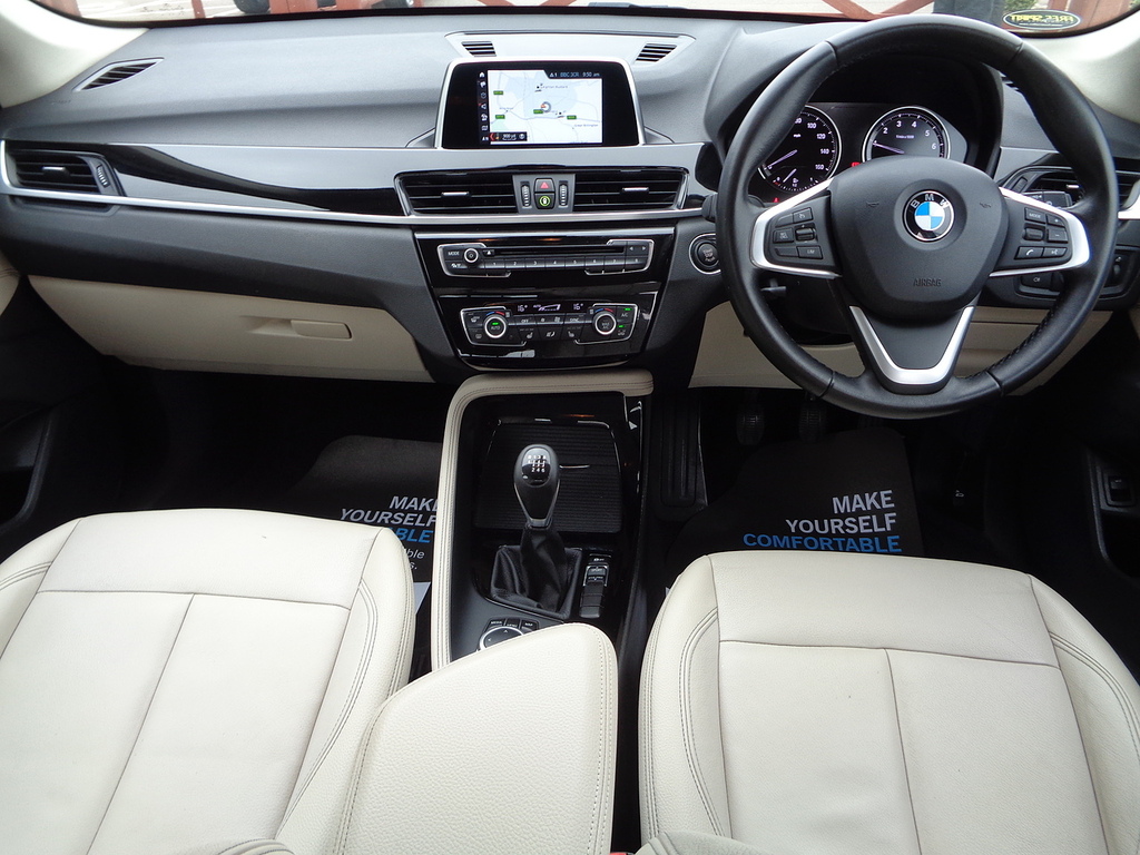 BMW X1 18I Xline Blue #3