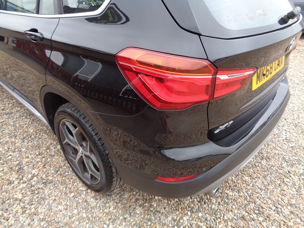 BMW X1 2L Xline Silver #35