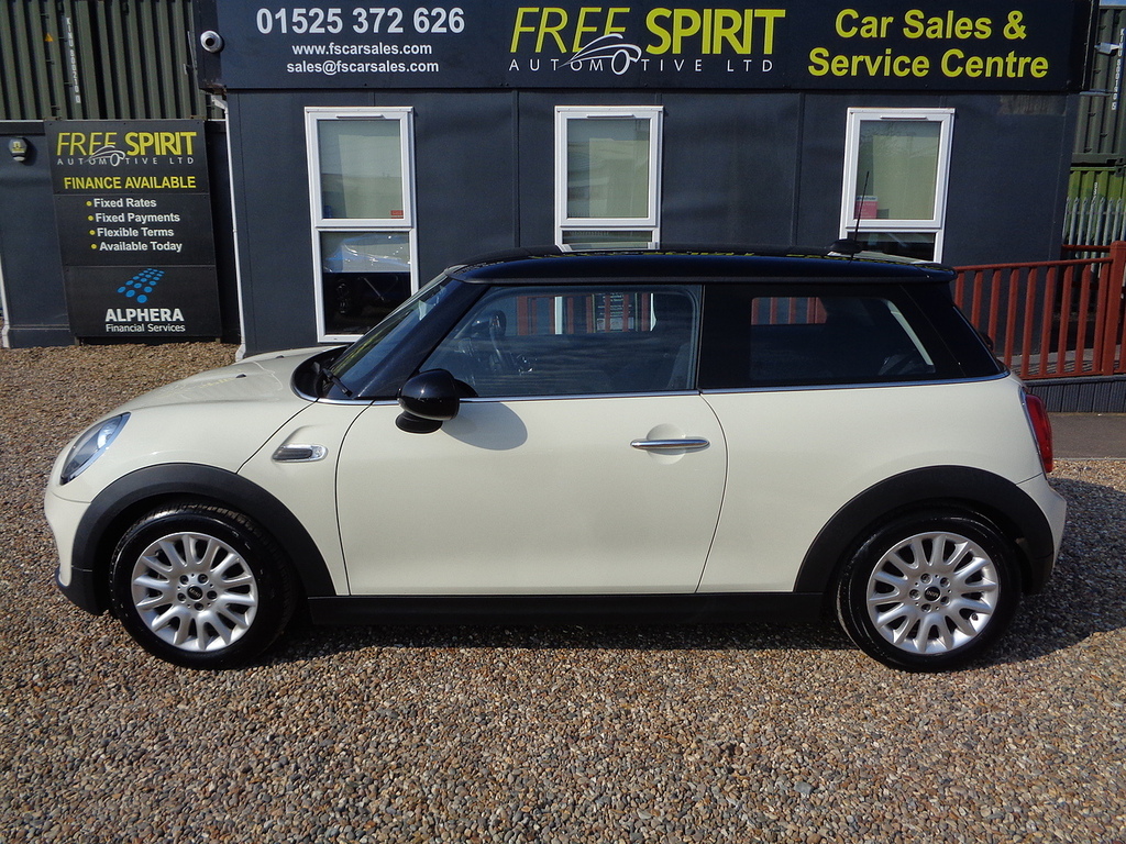 Mini Hatch Cooper Brown #5