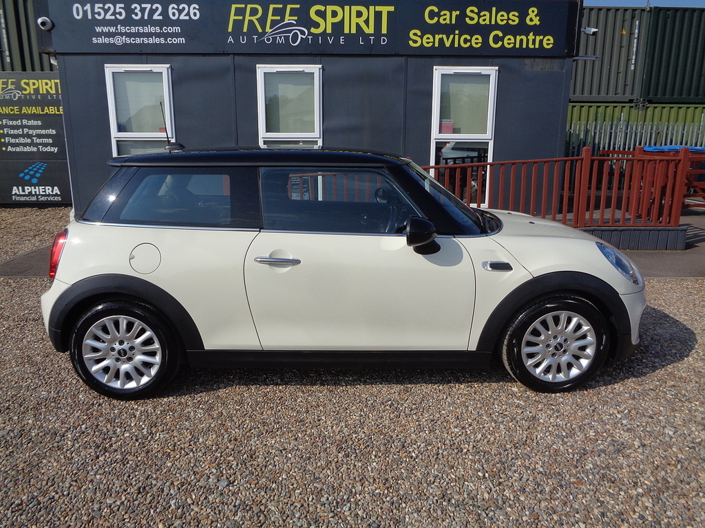 Mini Hatch Cooper Brown #4
