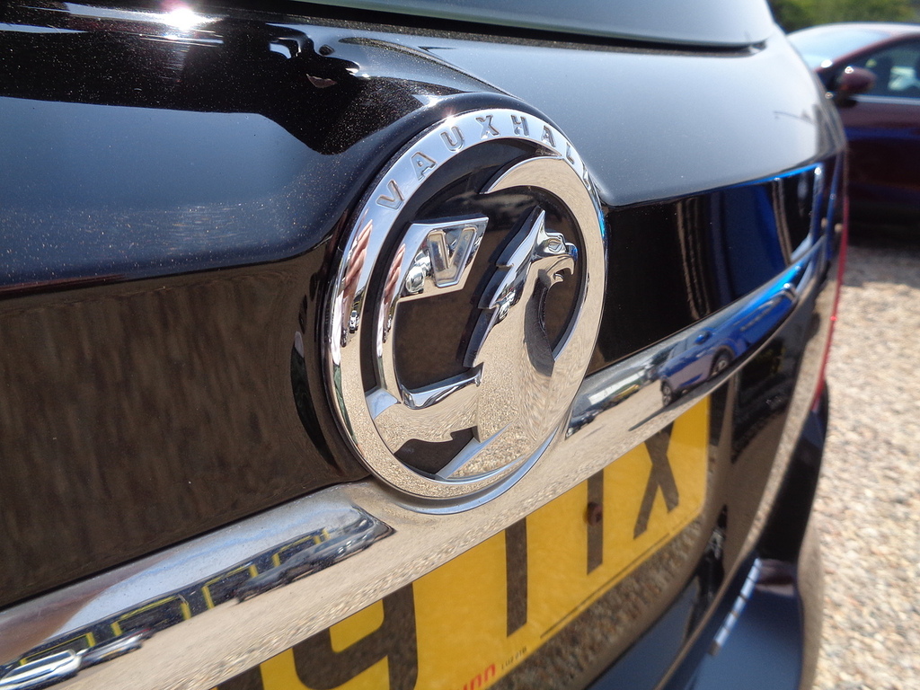 Vauxhall Mokka X Black #40