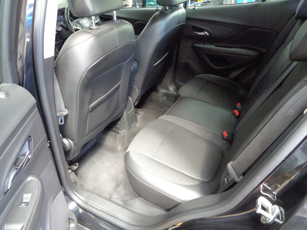 Vauxhall Mokka X Black #27