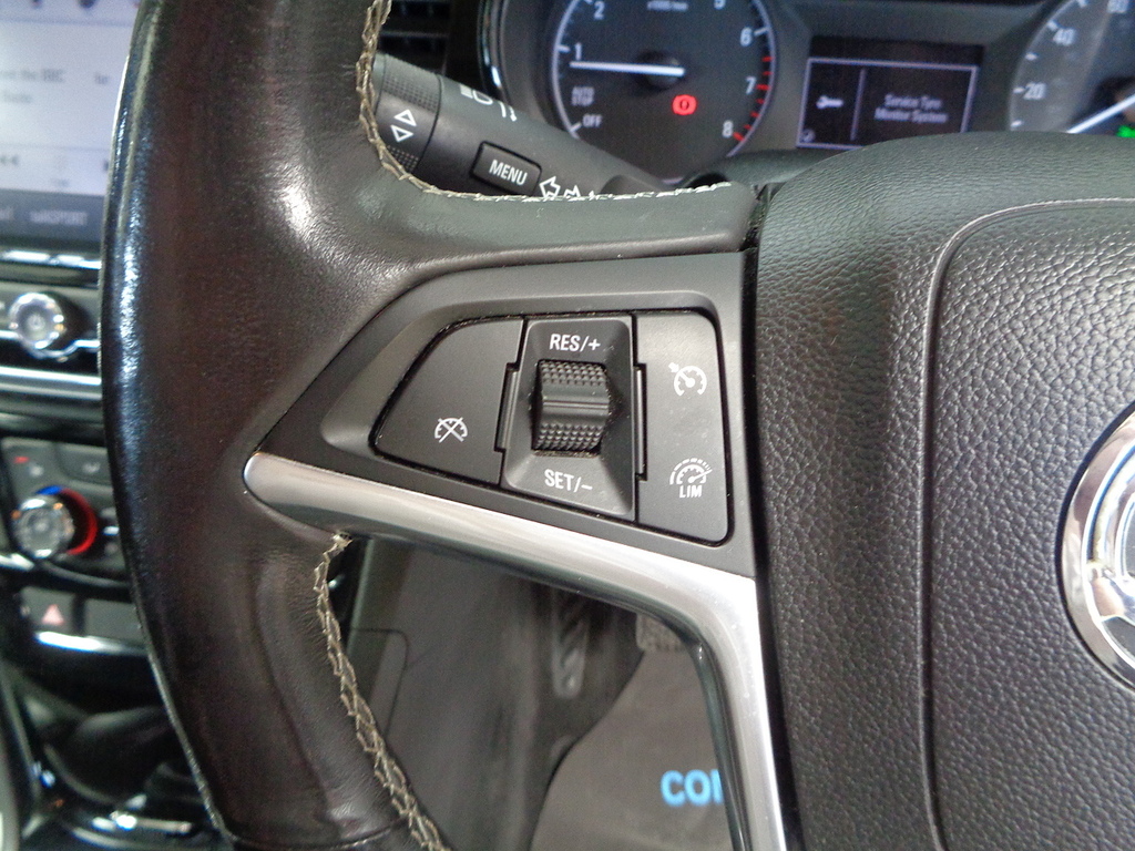 Vauxhall Mokka X Black #9