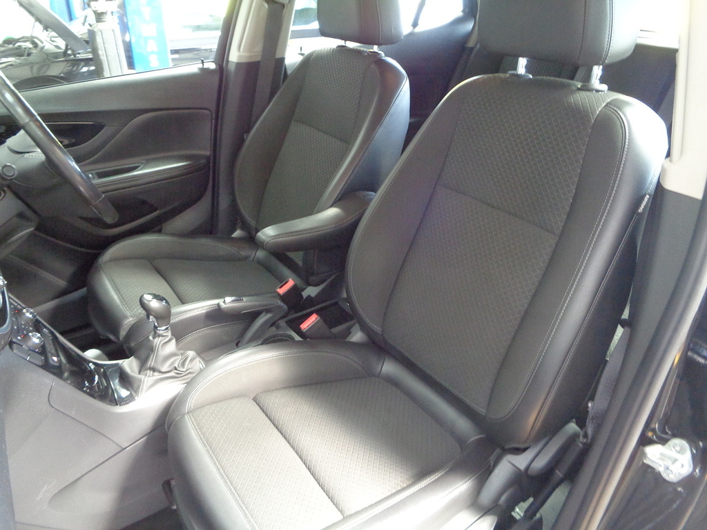 Vauxhall Mokka X Black #23