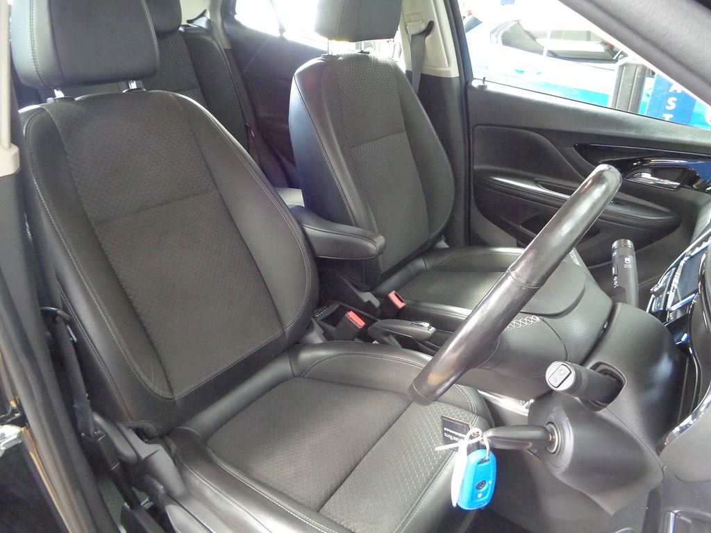 Vauxhall Mokka X Black #21