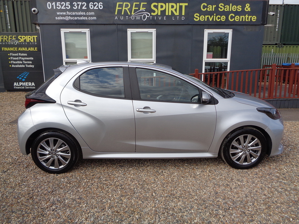 Toyota Yaris Vvt-h Icon Silver #5