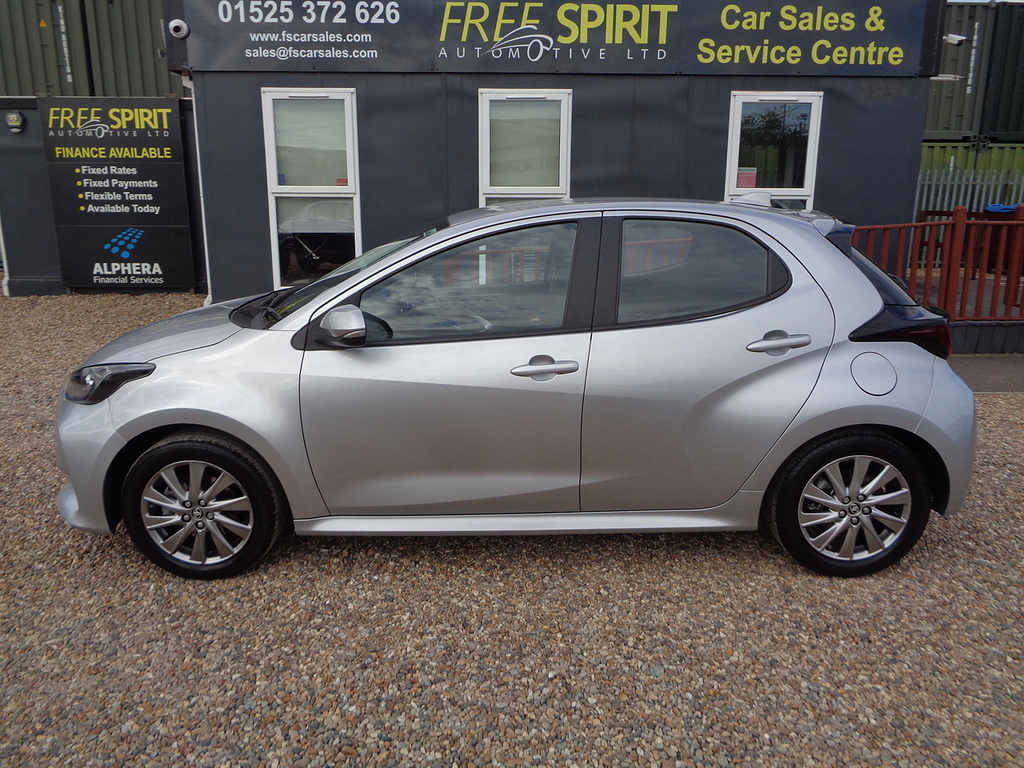 Toyota Yaris Vvt-h Icon Silver #6