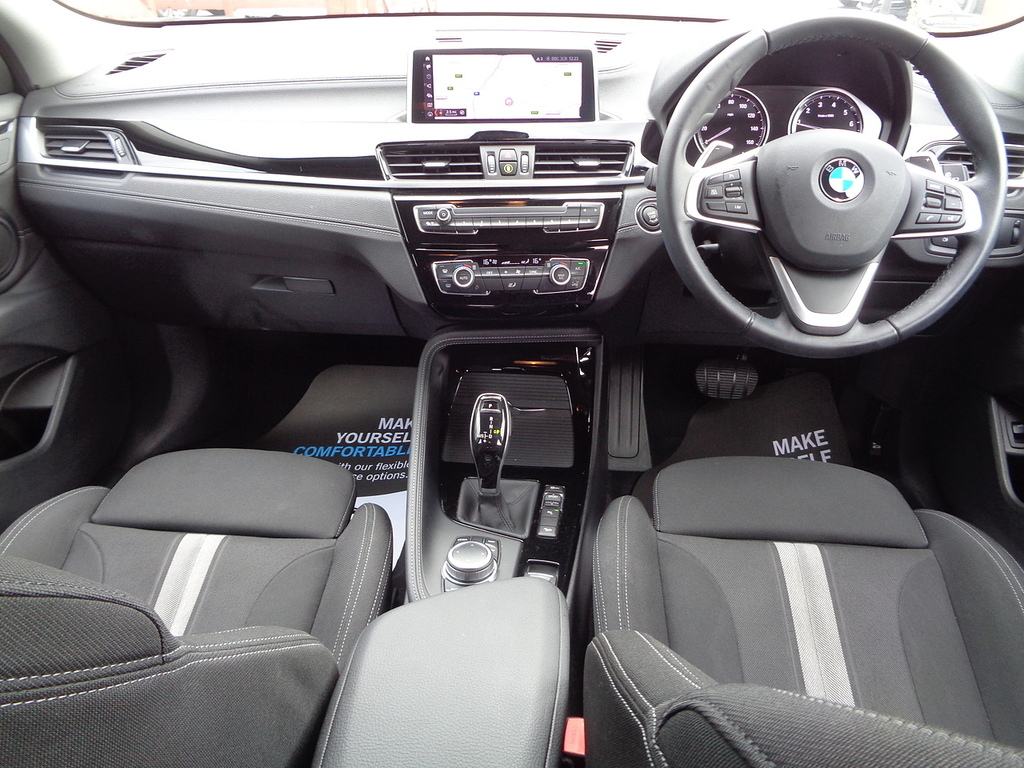 BMW X2 20I Sport White #3
