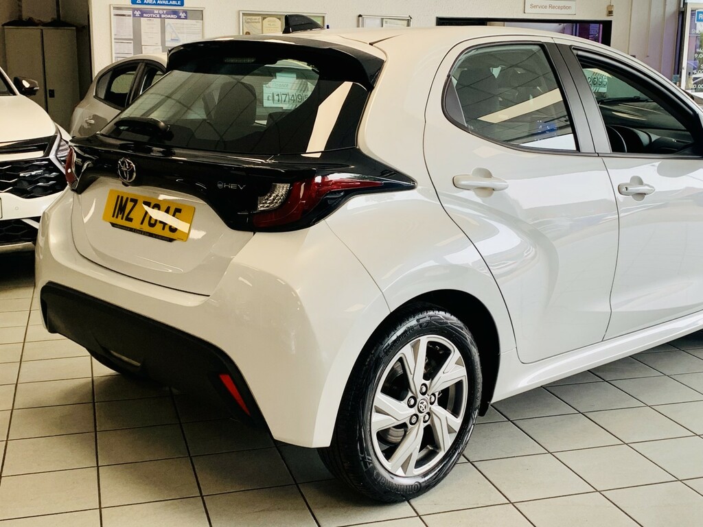 Toyota Yaris Cross 1.5 Vvt-h Icon White #6