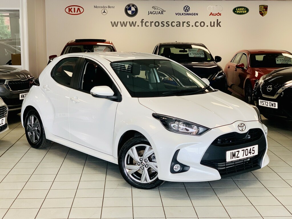 Toyota Yaris Cross 1.5 Vvt-h Icon White