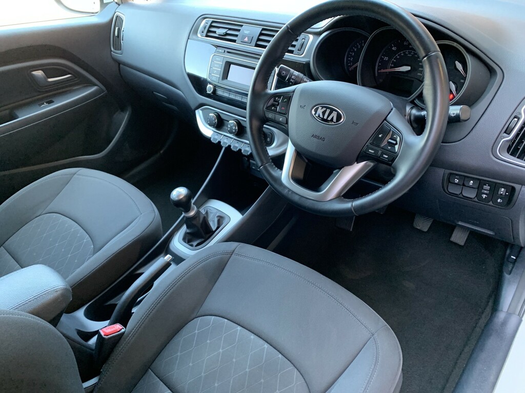 Kia RIO Blue #10