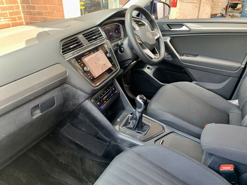 Volkswagen Tiguan Allspace Suv 1.5 Tsi Life 202373 Blue #2