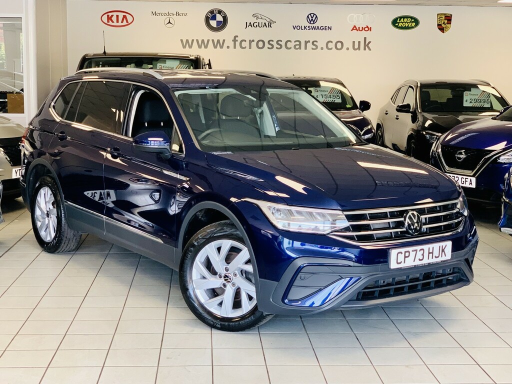 Volkswagen Tiguan Allspace Suv 1.5 Tsi Life 202373 Blue