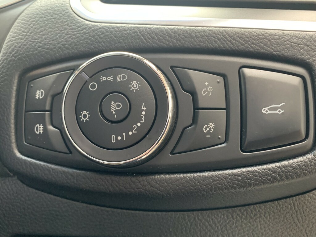 Ford Edge Edge Startline White #23
